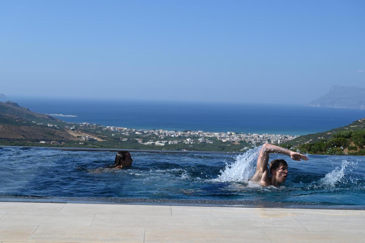 Ellas Residence Fantastic Pool Heated 키사모스 외부 사진