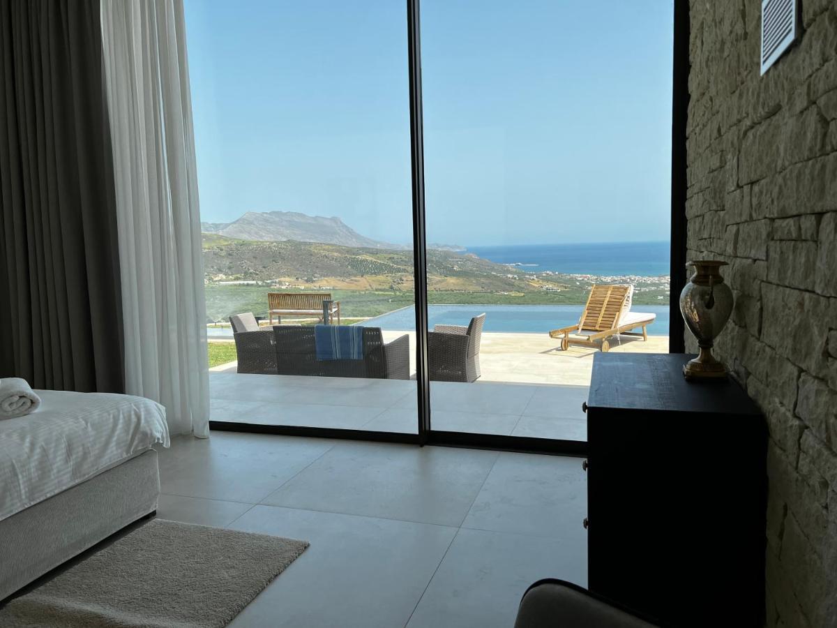 Ellas Residence Fantastic Pool Heated 키사모스 외부 사진