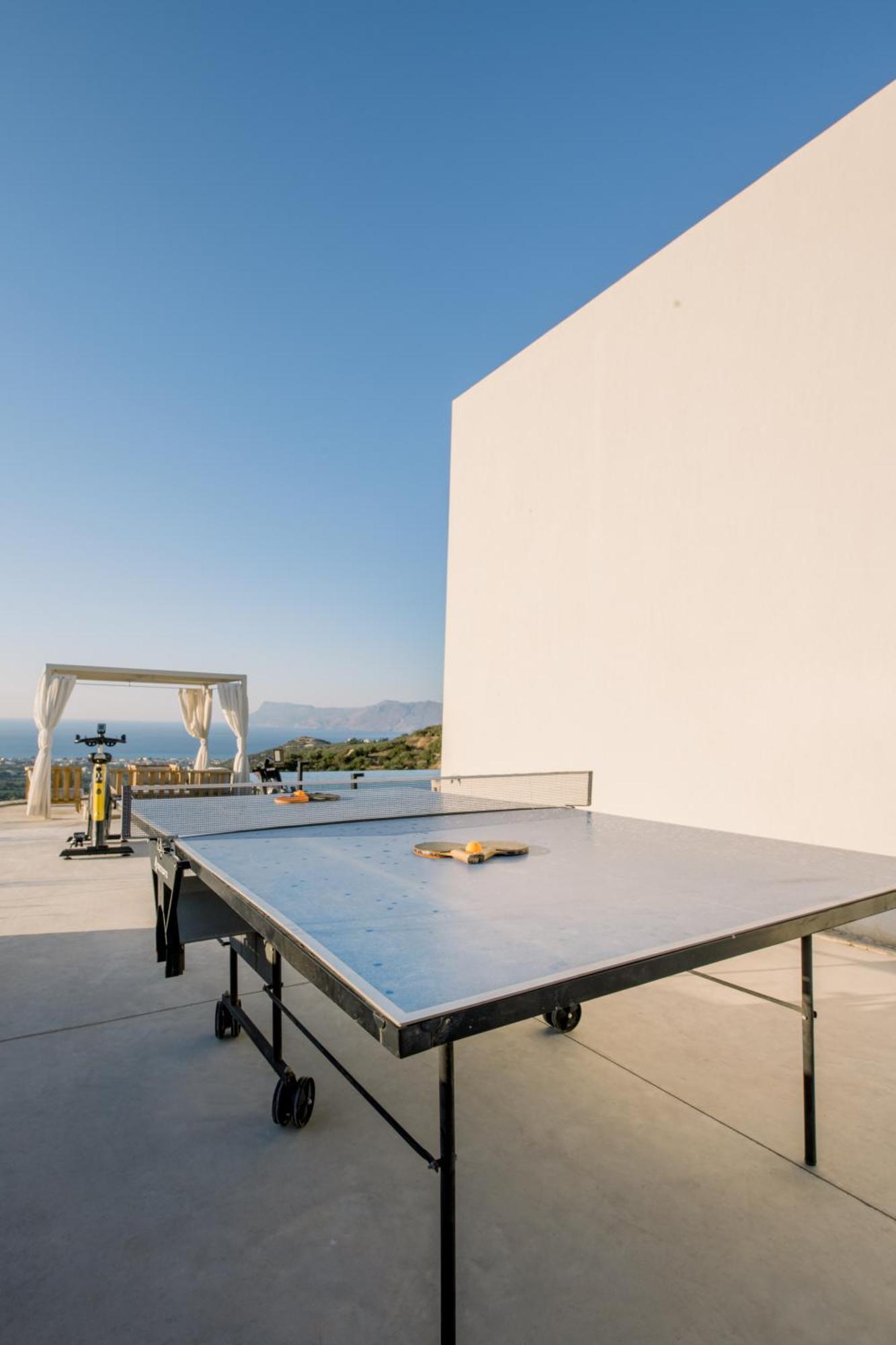 Ellas Residence Fantastic Pool Heated 키사모스 외부 사진